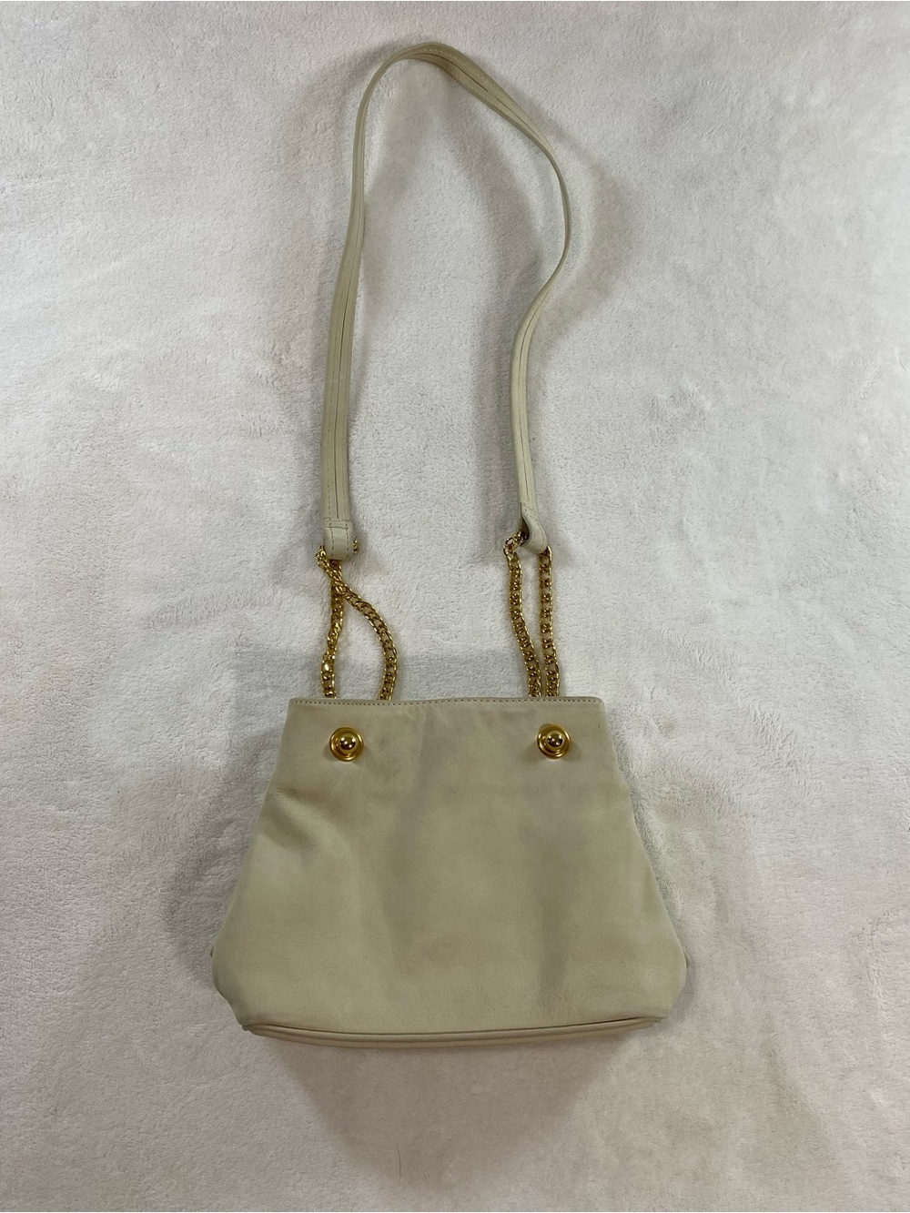 Pegabo Vintage Cream Smooth Leather  Shoulder Bag Purse Gold Accents Retro